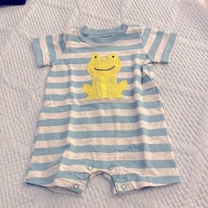 Carter’s bodysuit/ NWT/ 0-3 months/ 🧸 5 for 25 dollars
